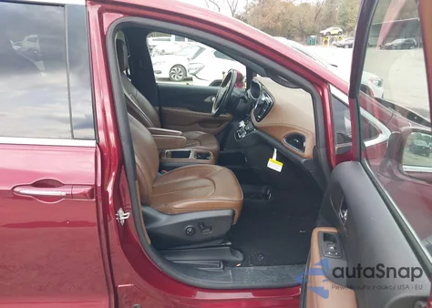 2020 Chrysler Pacifica Limited z USA, uszkodzony, nr VIN 2C4RC1GG2LR116771